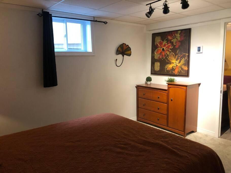 Chambre, Cuisine, Salon Et Salle De Bain Privees Apartment Chicoutimi Екстериор снимка